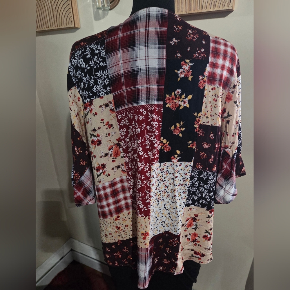Floral Multicolor Kimono Cardigan - Picture 3 of 5